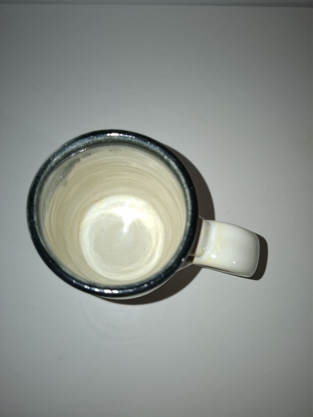Cream Ceramic Airplane Mug with Blue Mountain Scene - Picture 2 of 5